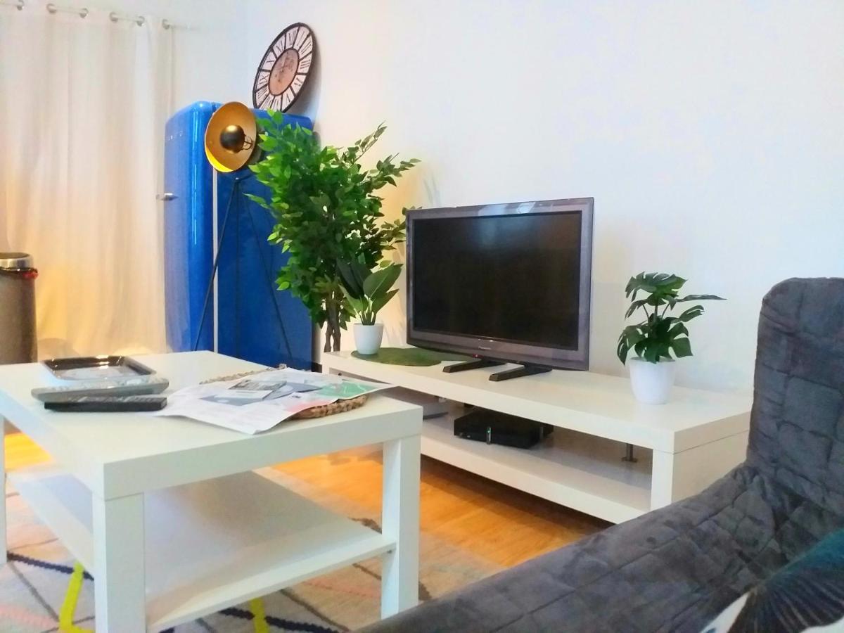 A La Grosse Armee - Dans Hotel Particulier, Hypercentre Avec Garage, Au Calme Bourges Exteriör bild