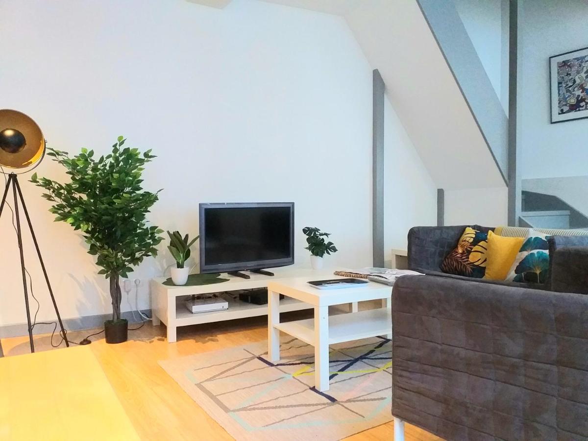 A La Grosse Armee - Dans Hotel Particulier, Hypercentre Avec Garage, Au Calme Bourges Exteriör bild