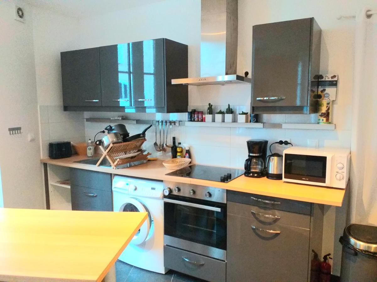 A La Grosse Armee - Dans Hotel Particulier, Hypercentre Avec Garage, Au Calme Bourges Exteriör bild
